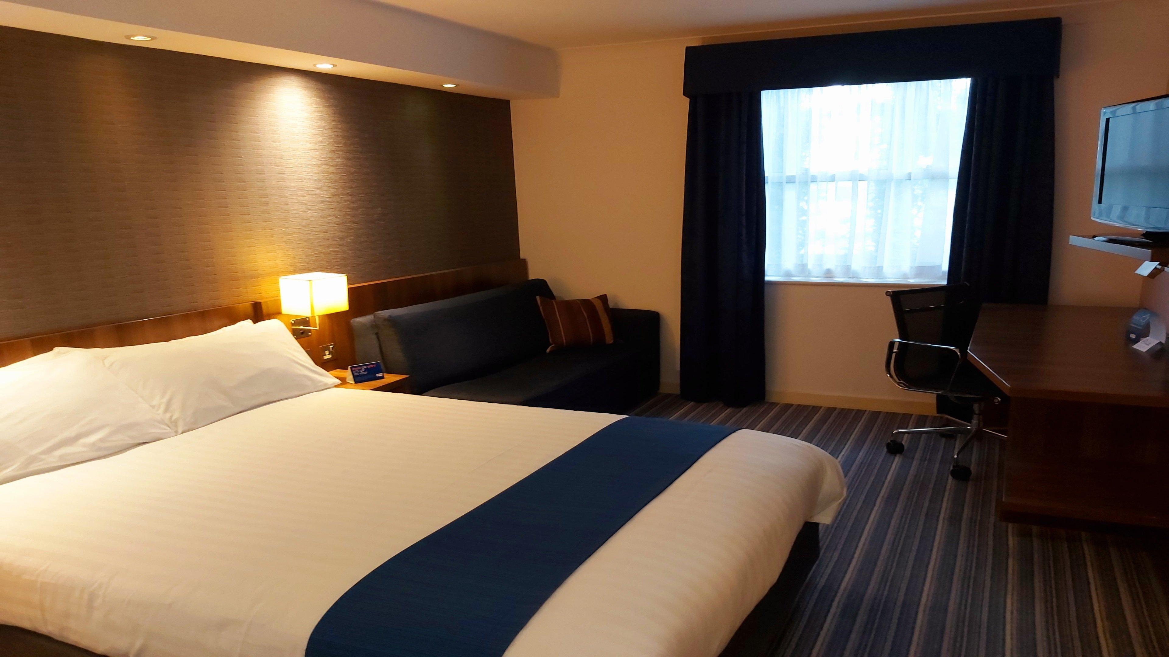Holiday Inn Express York By Ihg Exterior photo